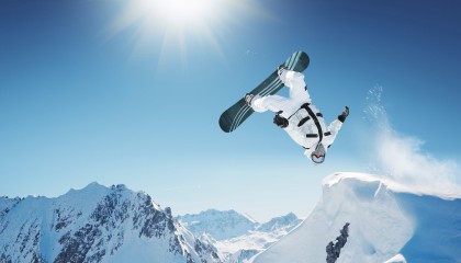 FB体育直播-切尔西战术革新引爆变局，球队连胜不断，切尔西太强了